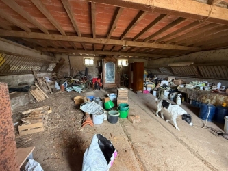 Ancien corps de ferme avec vue sur 5 156 m²