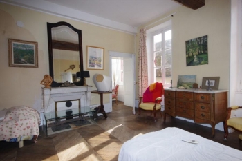 ANCIEN PRESBYTERE BOURGUIGNON 18ème siècle