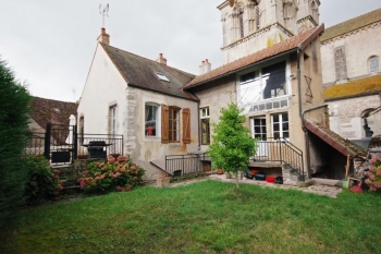 ANCIEN PRESBYTERE BOURGUIGNON 18ème siècle