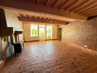 Ancienne fermette entre AUXOIS et MORVAN