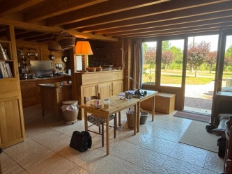 Ancienne grange réhabilitée en habitation AUXOIS