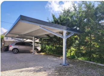Belle maison Familiale À  AVALLON sur 2592 m² de terrains