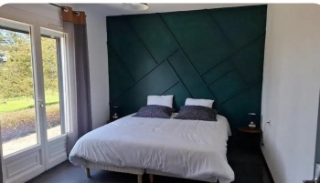 Belle maison Familiale À  AVALLON sur 2592 m² de terrains