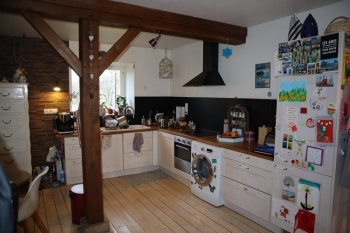 Coquette maison de campagne entièrement rénovée située à la