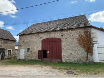 Entre Saulieu et Précy sous Thil Grange avec terrain