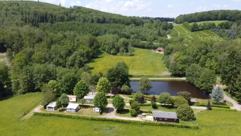 LAC DES SETTONS PARC DU MORVAN INCROYABLE PROPRIETE