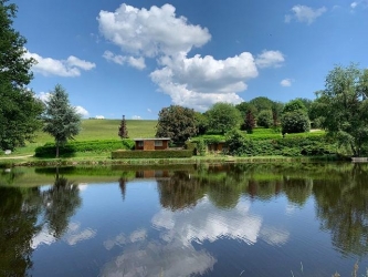 LAC DES SETTONS PARC DU MORVAN INCROYABLE PROPRIETE