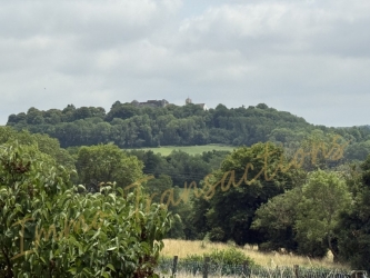 Maison ancienne avec vue exceptionnelle sur l'Auxois