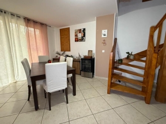 Maison d'habitation avec dépendances Belle vue