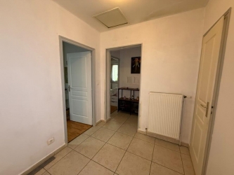 Maison d'habitation avec dépendances Belle vue