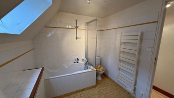 Maison de ville centre historique, vue sur la Basilique