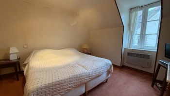 Maison de ville centre historique, vue sur la Basilique