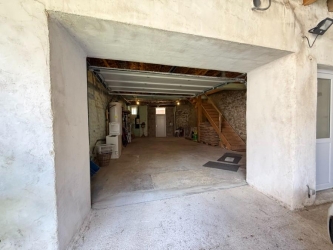 Maison de ville de 3 pièces avec garage