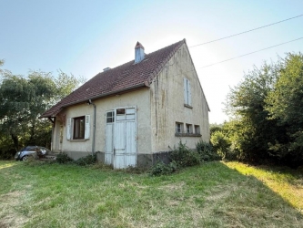 Maison indépendante sur terrain de plus de 7400 m²