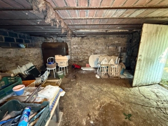 Maison indépendante sur terrain de plus de 7400 m²