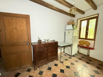 MORVAN Ancienne longère en pierres de pays sur  8575 m²