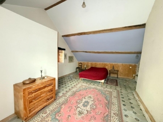 MORVAN Ancienne longère en pierres de pays sur  8575 m²