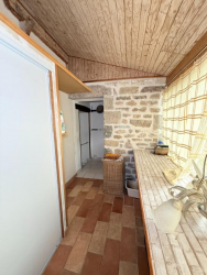 MORVAN Ancienne longère en pierres de pays sur  8575 m²