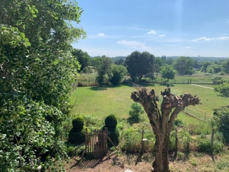 MORVAN-BELLE MAISON ANCIENNE 2 APPARTEMENTS ATELIER HANGAR