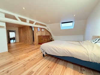 Moulin rénové – 283 m² habitables – Plus de 2 hectares