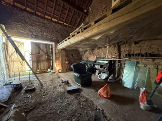 PARC DU MORVAN ANCIENNE MAISON A RENOVER DE 60 m²