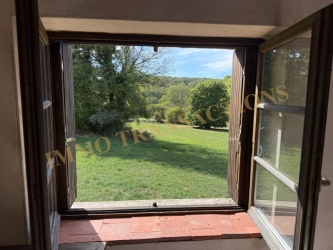 PARC DU MORVAN LONGERE EN PIERRES SUR 8575 m² DE TERRAIN