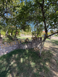 PARC DU MORVAN LONGERE EN PIERRES SUR 8575 m² DE TERRAIN