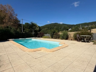 PARC DU MORVAN MAISON ISOLEE AVEC PISCINE
