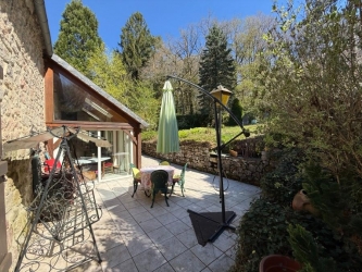 PARC NATUREL DU MORVAN, SUPERBE MAISON DE CARACTÈRE ANCIENNE