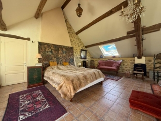 PARC NATUREL DU MORVAN, SUPERBE MAISON DE CARACTÈRE ANCIENNE