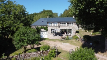 Propriété isolée sur plus de 2Ha